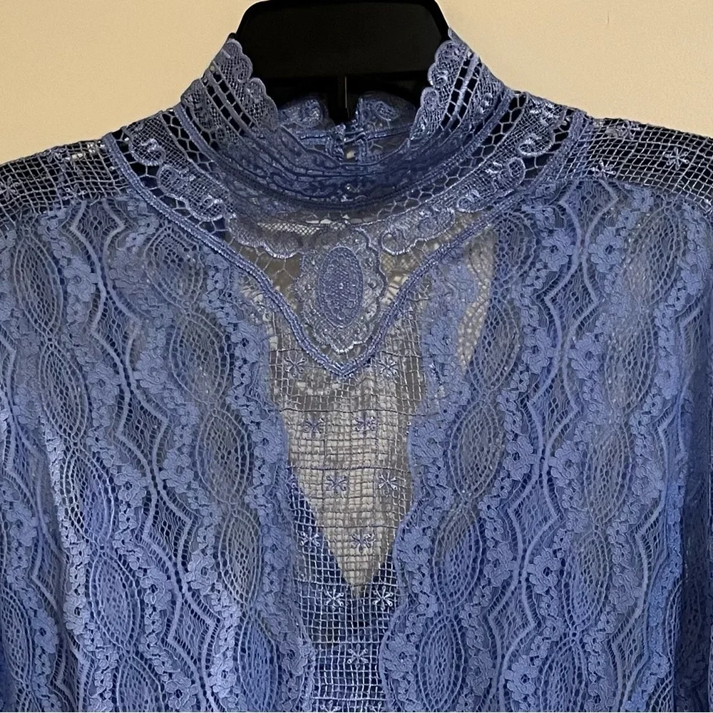NWT Free People Blue Lace Bittersweet | Mock Neck 3/4 Dolman Sleeves Size 6